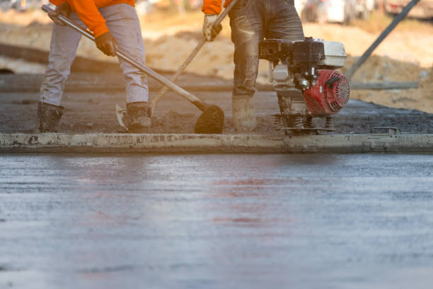 Best Concrete Pool Decks in Picnic Point, WA
